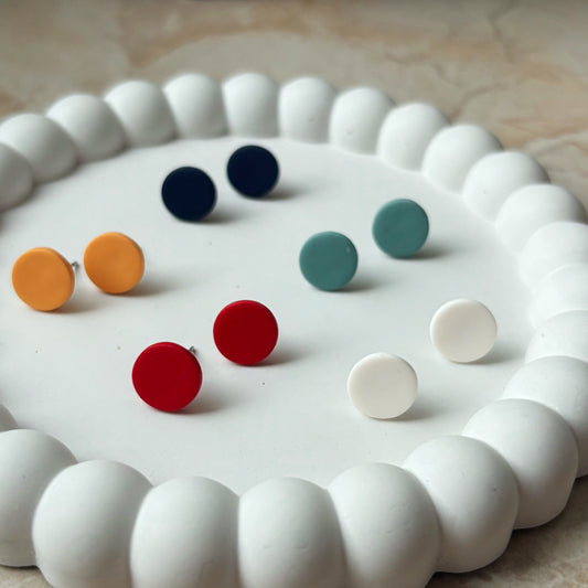 Medium Dots round